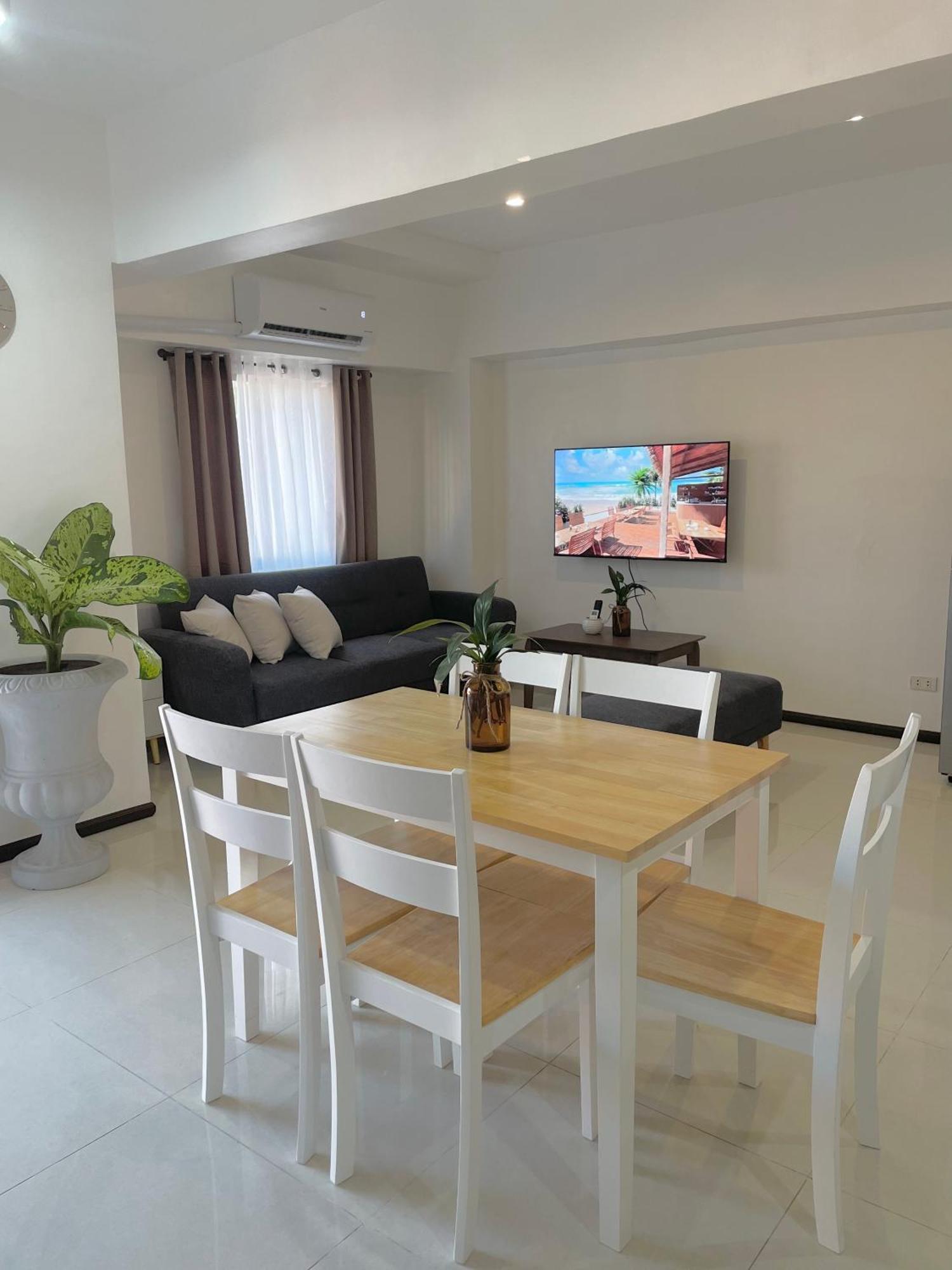 The Penthouse Suite Lapu-Lapu City Dış mekan fotoğraf